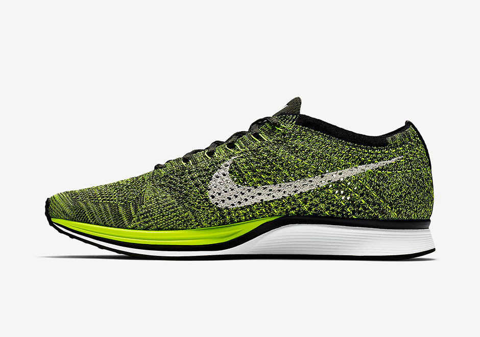 Nike Flyknit Racer Volt/Black 526628-731 | SneakerNews.com