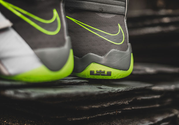 Nike Lebron Soldier 10 Dunkman Release Date 5