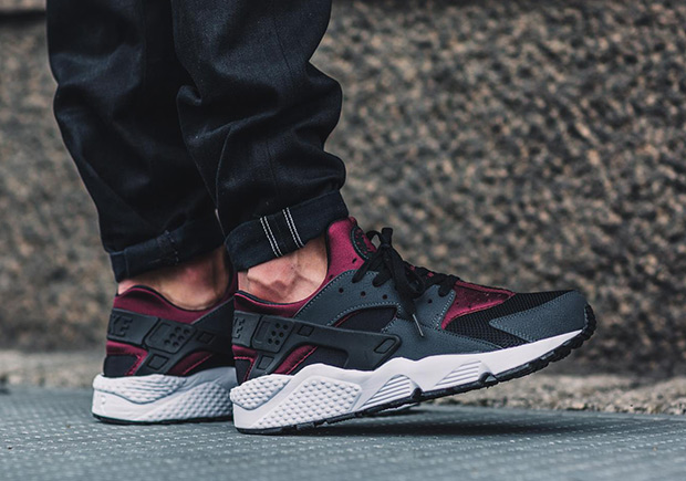 all maroon huaraches