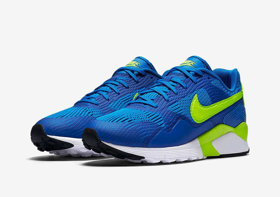 New Colorways Of The Updated Nike Pegasus ’92 Are Here
