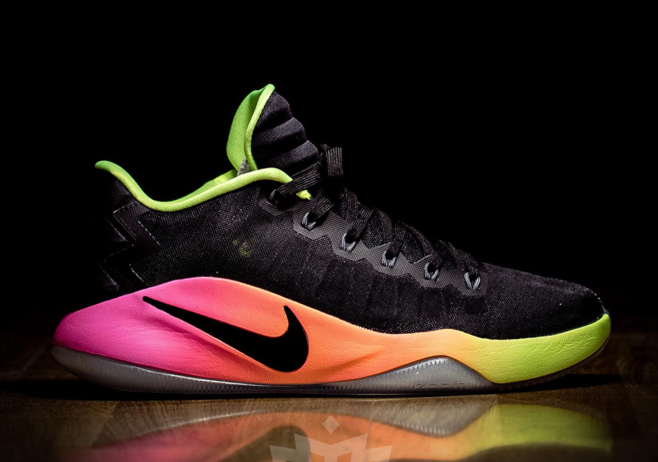 The Nike Hyperdunk 2016 Low Comes In The "Unlimited" Colorway