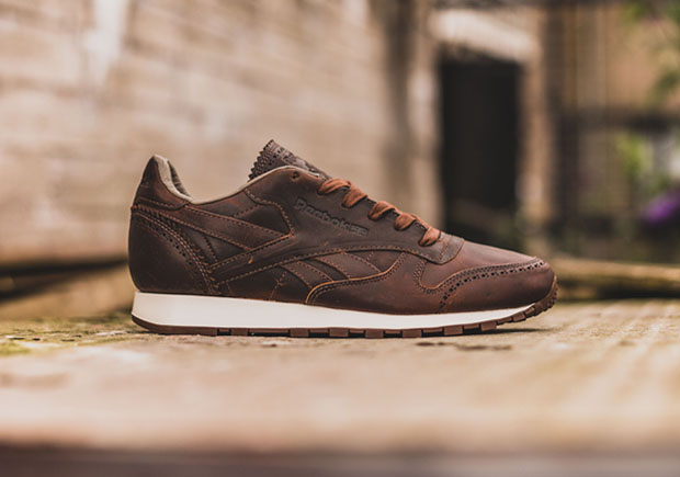 Reebok Classic Leather Lux Horween Black | SneakerNews.com