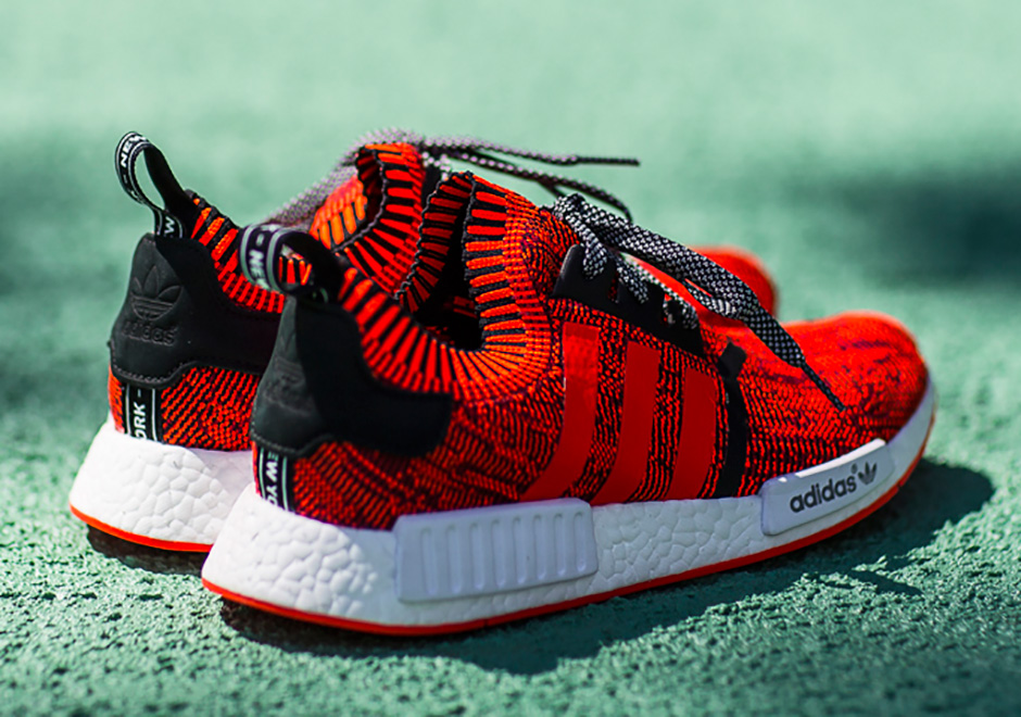 adidas nmd r1 nyc red apple