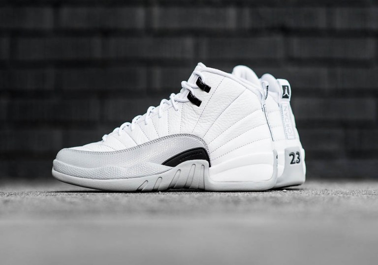 air-jordan-12-gs-wolf-grey-  display picture 1