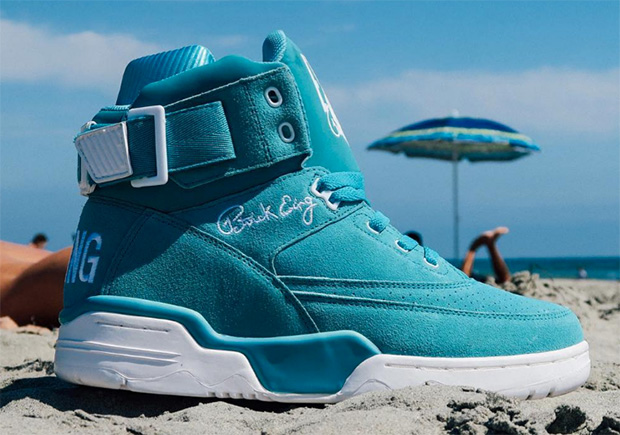 Summer-Friendly Turquoise Hits The Ewing 33 Hi