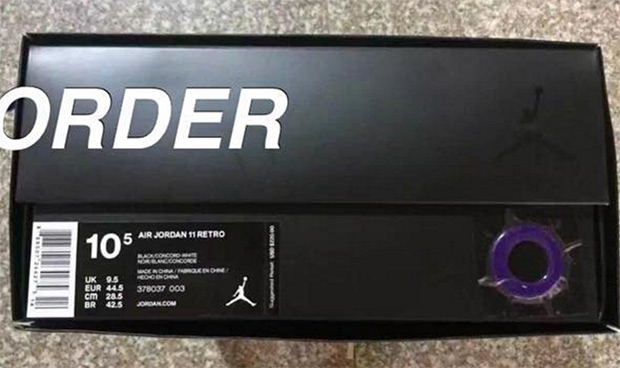 Jordan 11 Space Jam Packaging 4