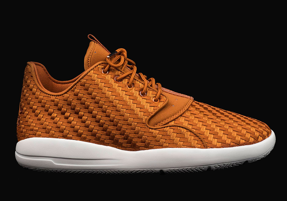 Jordan Solefly Eclipse Tan 3