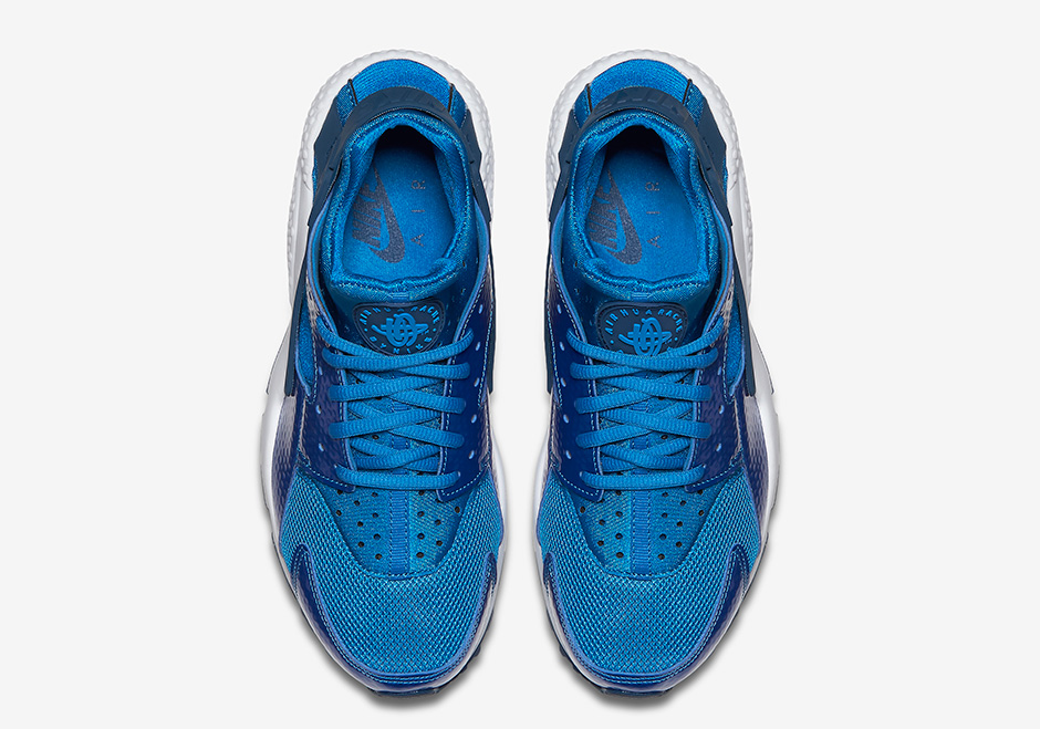 Nike Huarache Metallic Blue August 2016 04