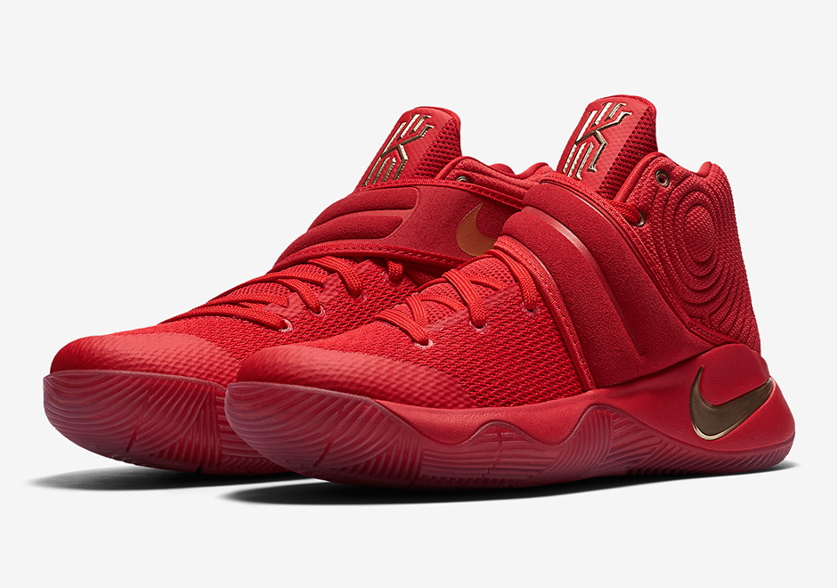 Kyrie irving best sale shoes mens red