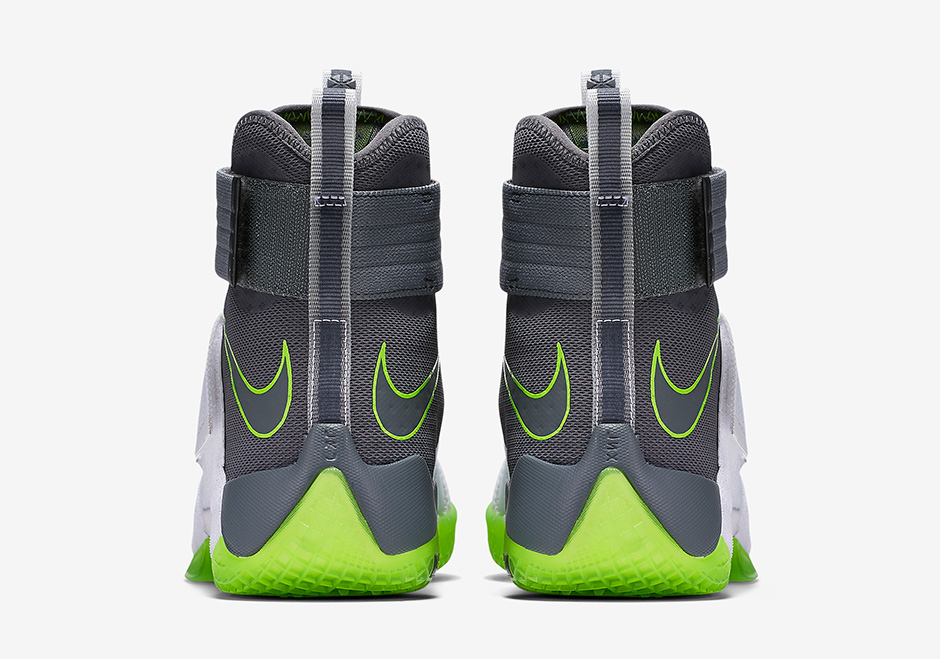 Nike LeBron Soldier 10 Dunkman 844379-103 | SneakerNews.com