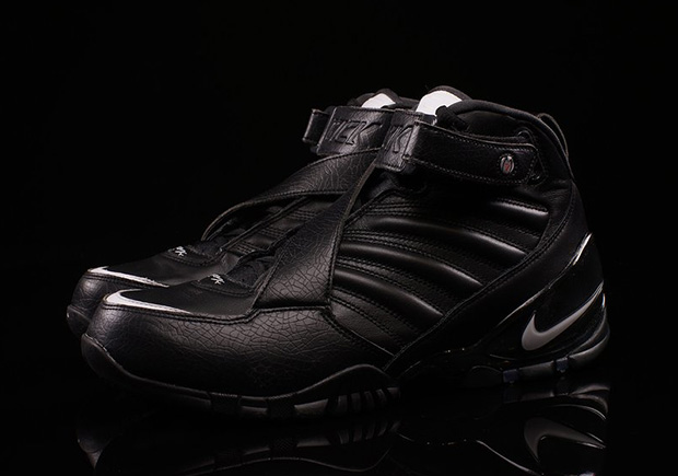 The Nike Zoom Vick III Retro Returns In “Triple Black”
