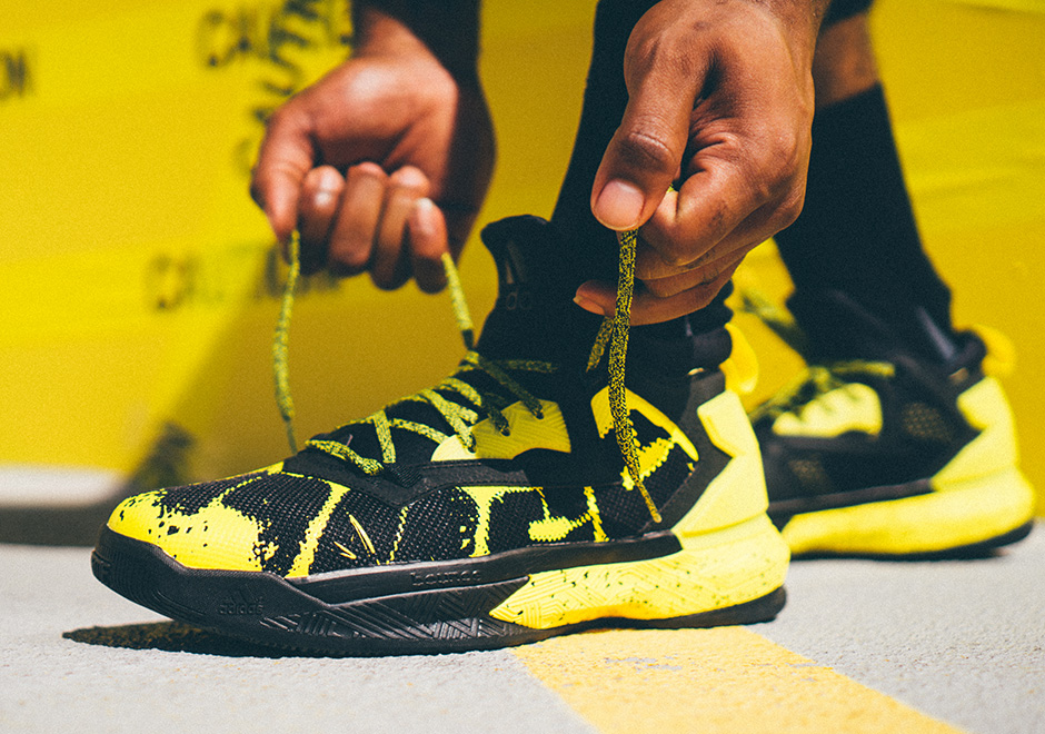 damian lillard shoes yellow