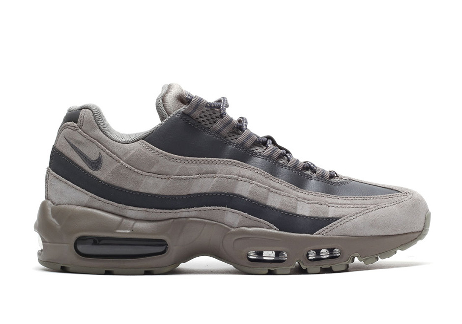 Nike Air Max 95 Essential Releases For Fall 2016