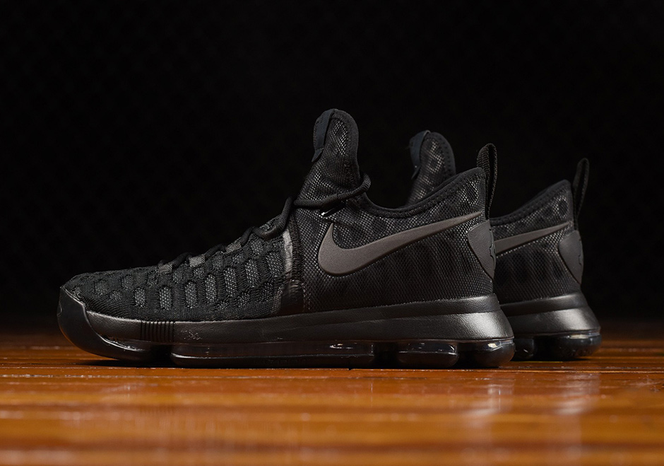 Nike KD 9 “Triple Black” Drops Early This October