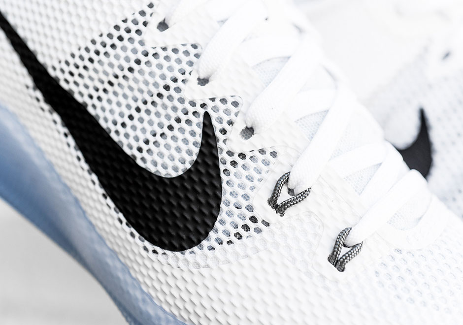 Nike Kobe 11 Em White Cool Grey Black Ice Sole Release Reminder 4