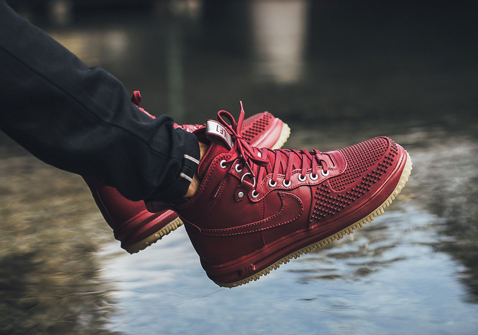 nike air force 1 duckboot red