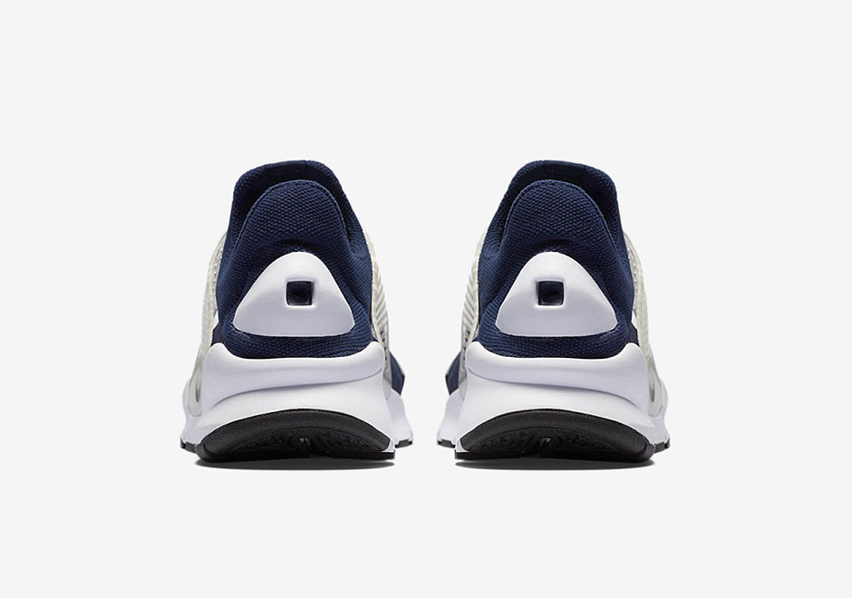 Nike Sock Dart Navy 819686-400 | SneakerNews.com