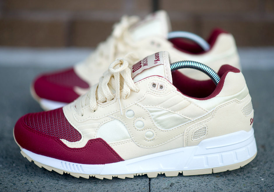 saucony-shadow-5000-cream-maroon