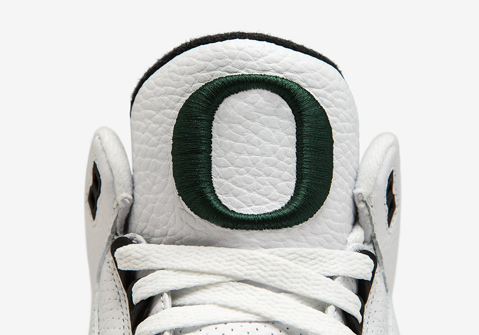 Tinker Hatfield Air jordan NIKE Oregon Pes 08