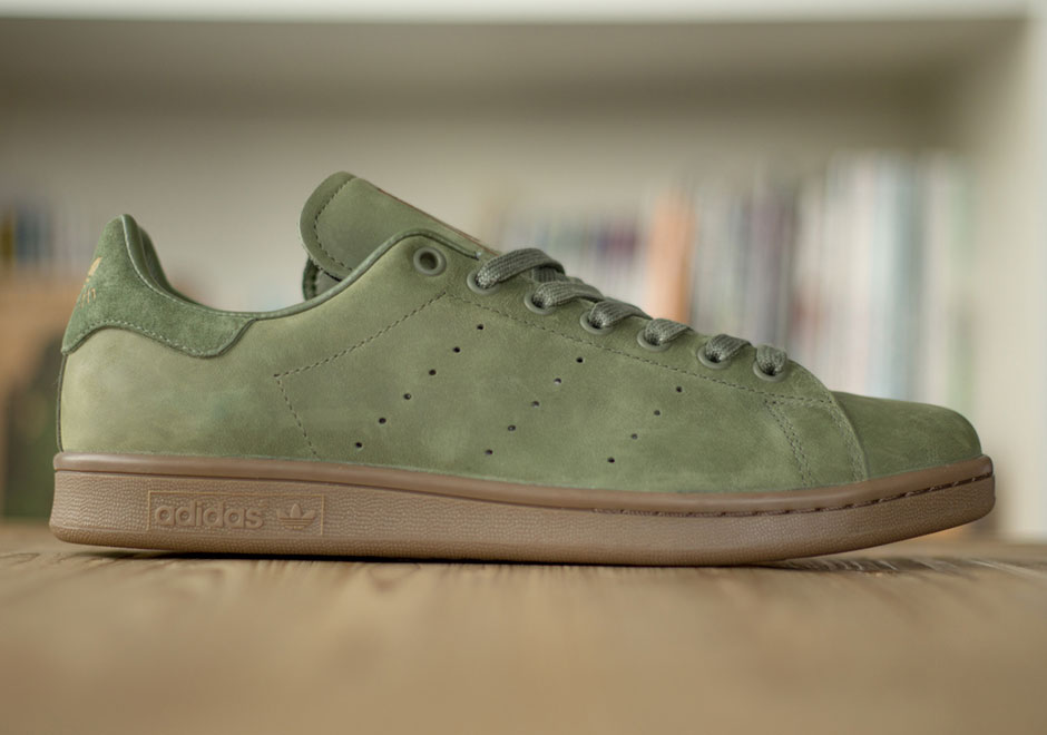 Mens Rood Golf adidas Stan Smith Winterized Olive Black Gum size? Exclusive |  SneakerNews.com