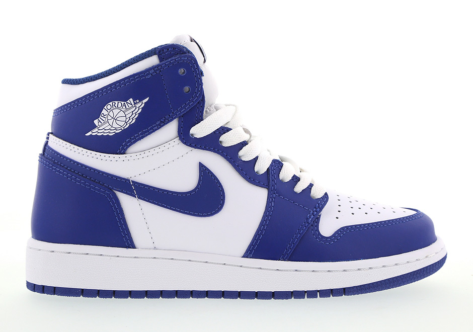 royal blue and white air jordan 1