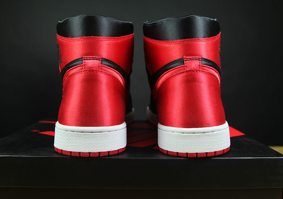Air Jordan 1 Satin Bred Banned Detailed Look Sneaker News 10
