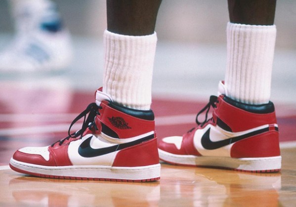 michael jordan shoe contract