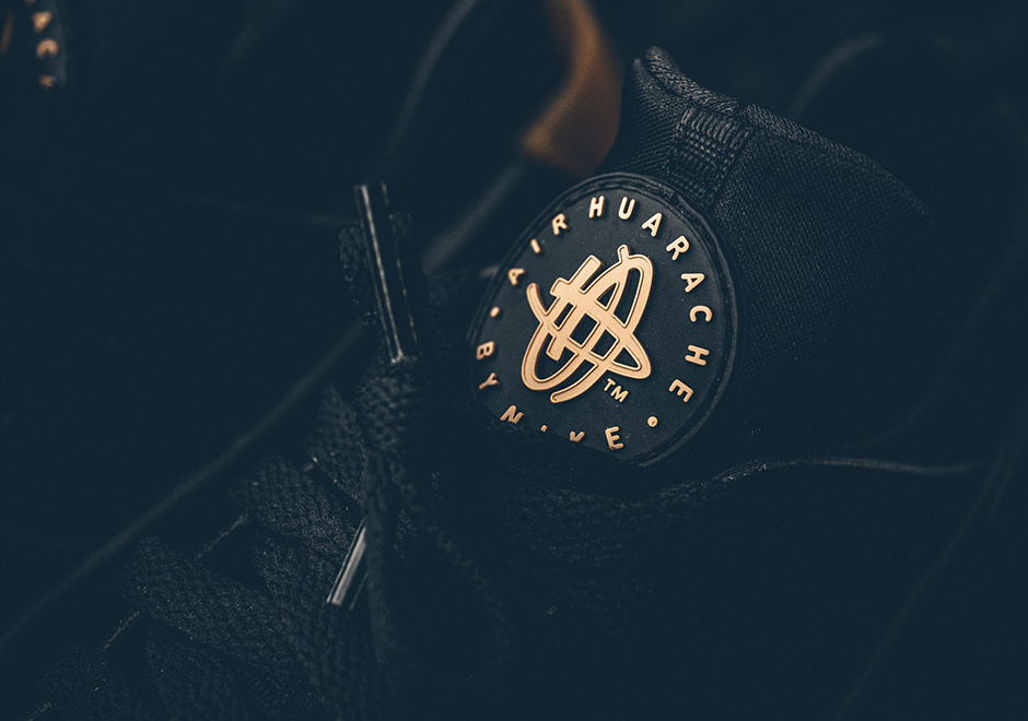 Nike Air Huarache Black Gold 318429-025 | SneakerNews.com