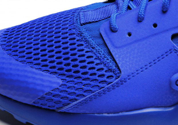 Nike Air Huarache Run Ultra Racer Blue 833147-401 | SneakerNews.com