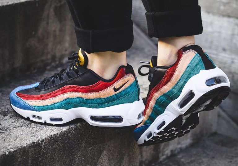 Nike Air Max 95 Multi Color Release Date 807443-003  display picture 2