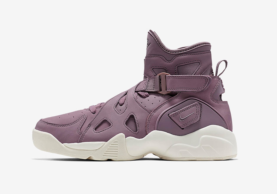 continuar ley ganar Nike Air Unlimited Purple Smoke Noble Red Release Date | SneakerNews.com