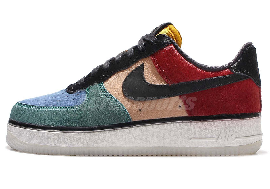 Nike Wmns Air Force 1 Pony Hair Multicolor 2