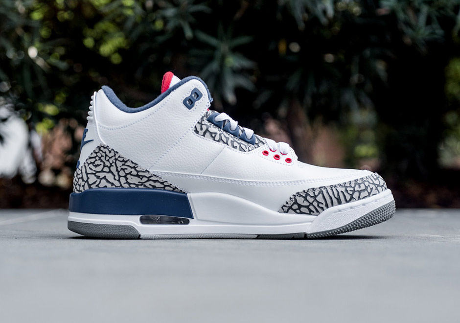 Jordan 3 retro true 2024 blue