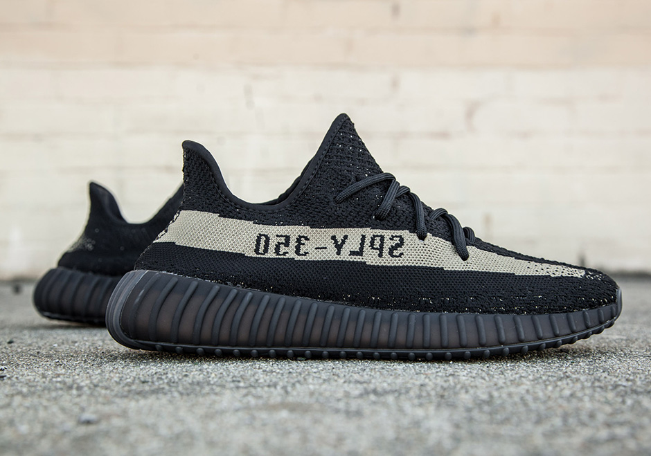 black yeezys with colors