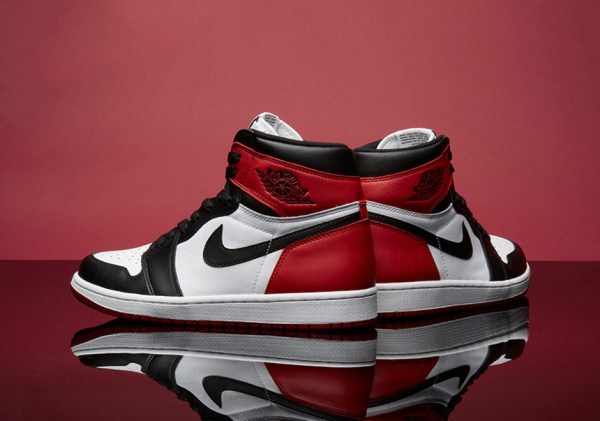 Air Jordan 1 Black Toe Photos And Where To Buy | SneakerNews.com