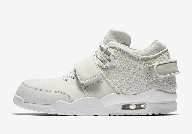 nike-air-cruz-light-bone-global-rtw