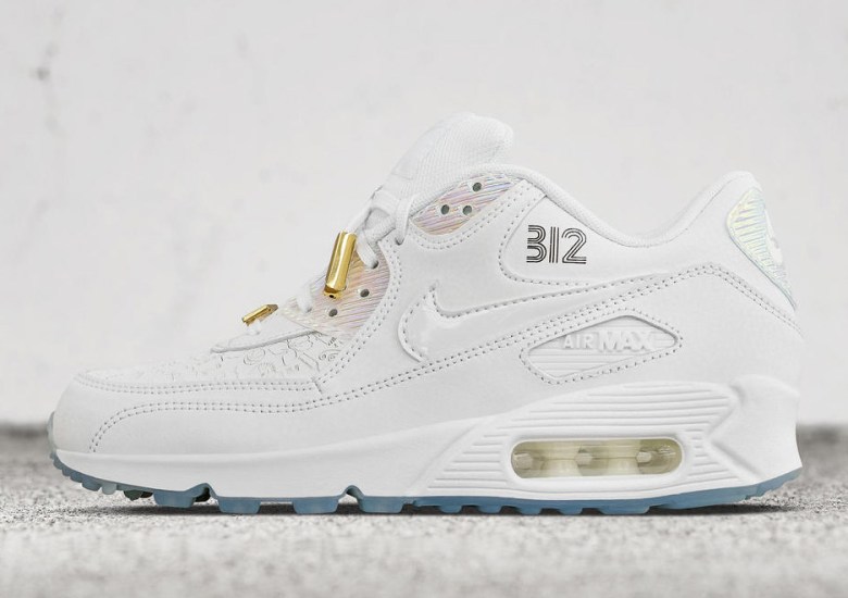 This Nike Air Max 90 Is Available Only In Chicago