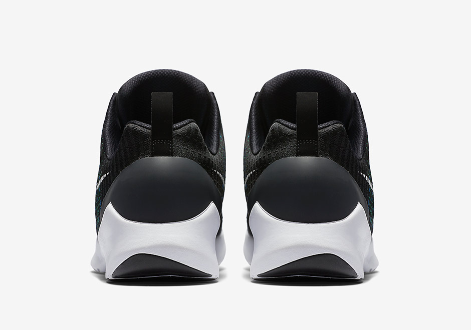 Nike Hyperadapt Black Official Images 5