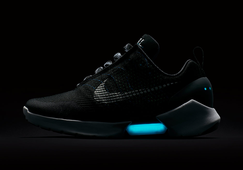 Nike Hyperadapt Black Official Images 8