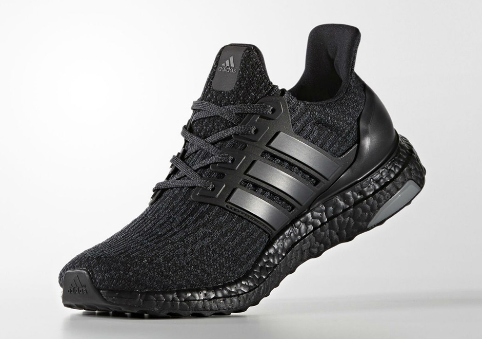 all black ultra boost women's