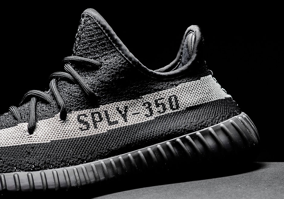 adidas yeezy boost 350 v2 black and white