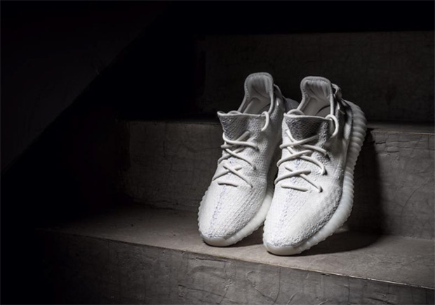 YEEZY Boost 350 V2 Supreme Cream White by Kanye West