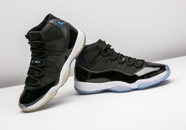 Space Jam 11 - 2009 vs. 2016 Comparison | SneakerNews.com