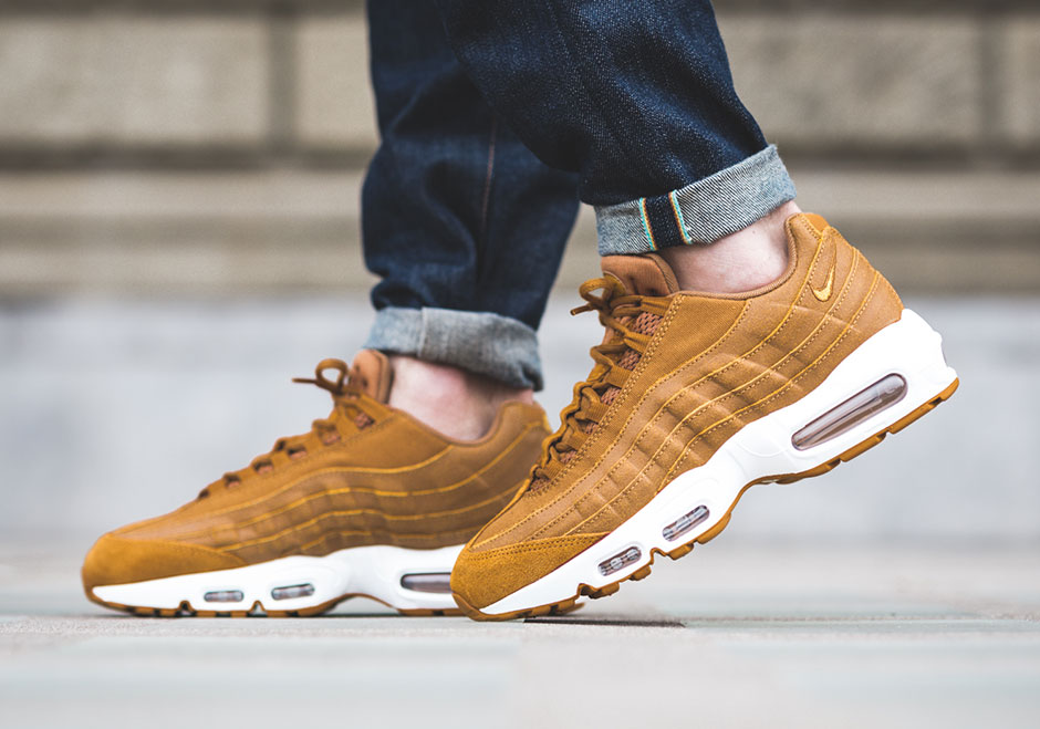 air max 95 wheat on feet