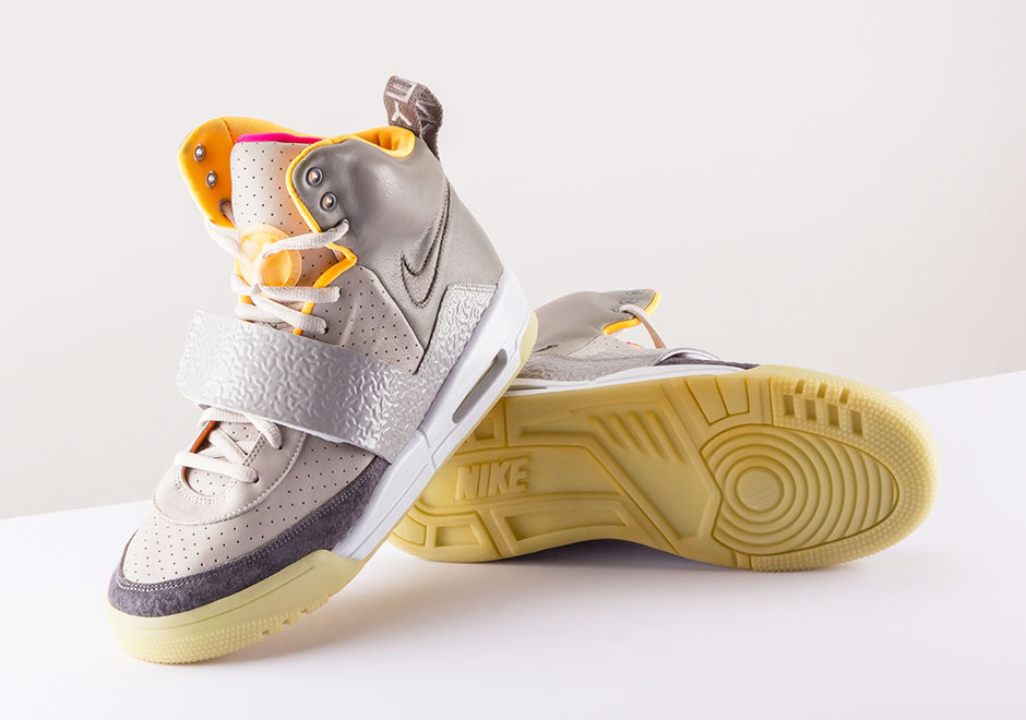 nike-air-yeezy-pure-platinum-release-date-history