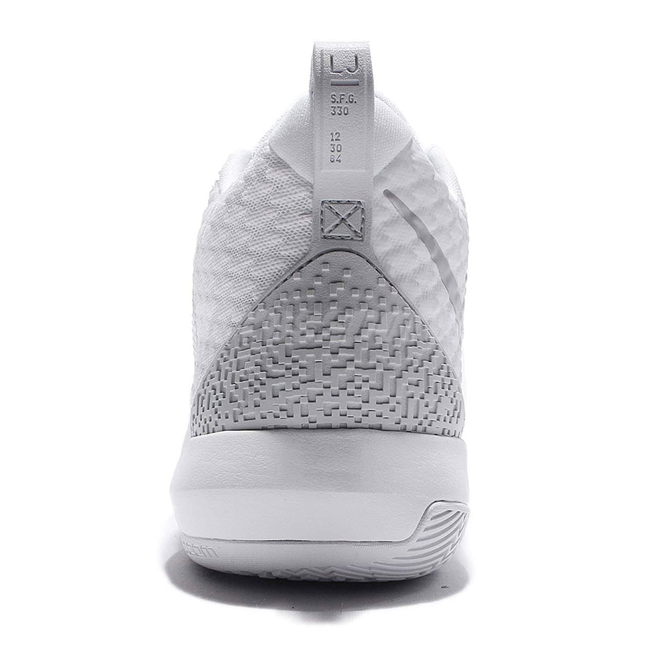 Nike Ambassador 9 White Silver 4