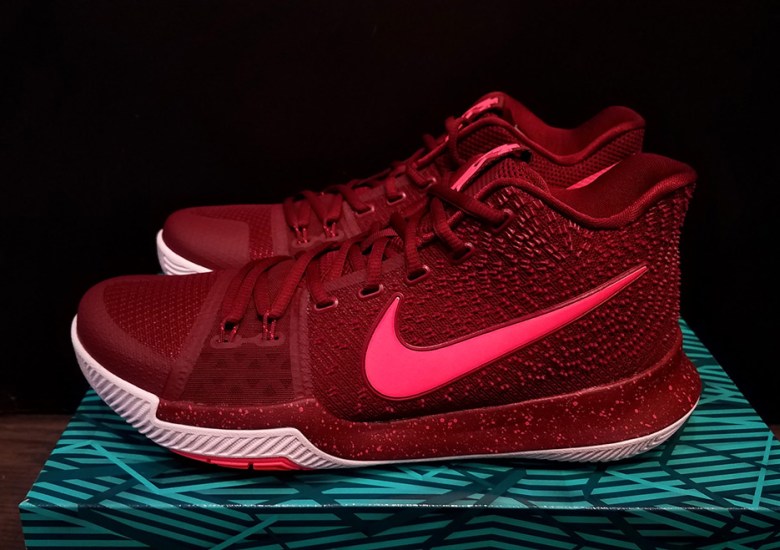 Nike Kyrie 3 “Hot Punch”