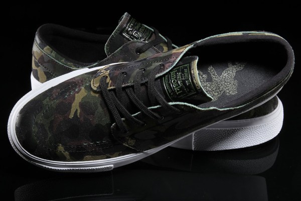 Nike SB Janoski Camo 854321-101 | SneakerNews.com