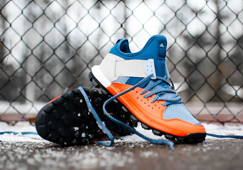 adidas-response-trail-boost-core-blue-energy-orange-03
