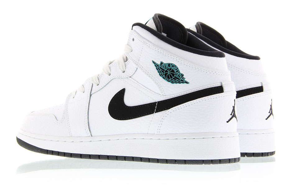 Air Jordan 1 Mid Hyper Jade Kids 04